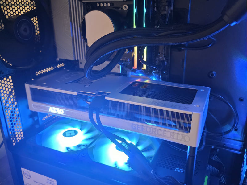 Finished custom gaming PC with Gigabyte RTX 5070 AERO and blue RGB lighting